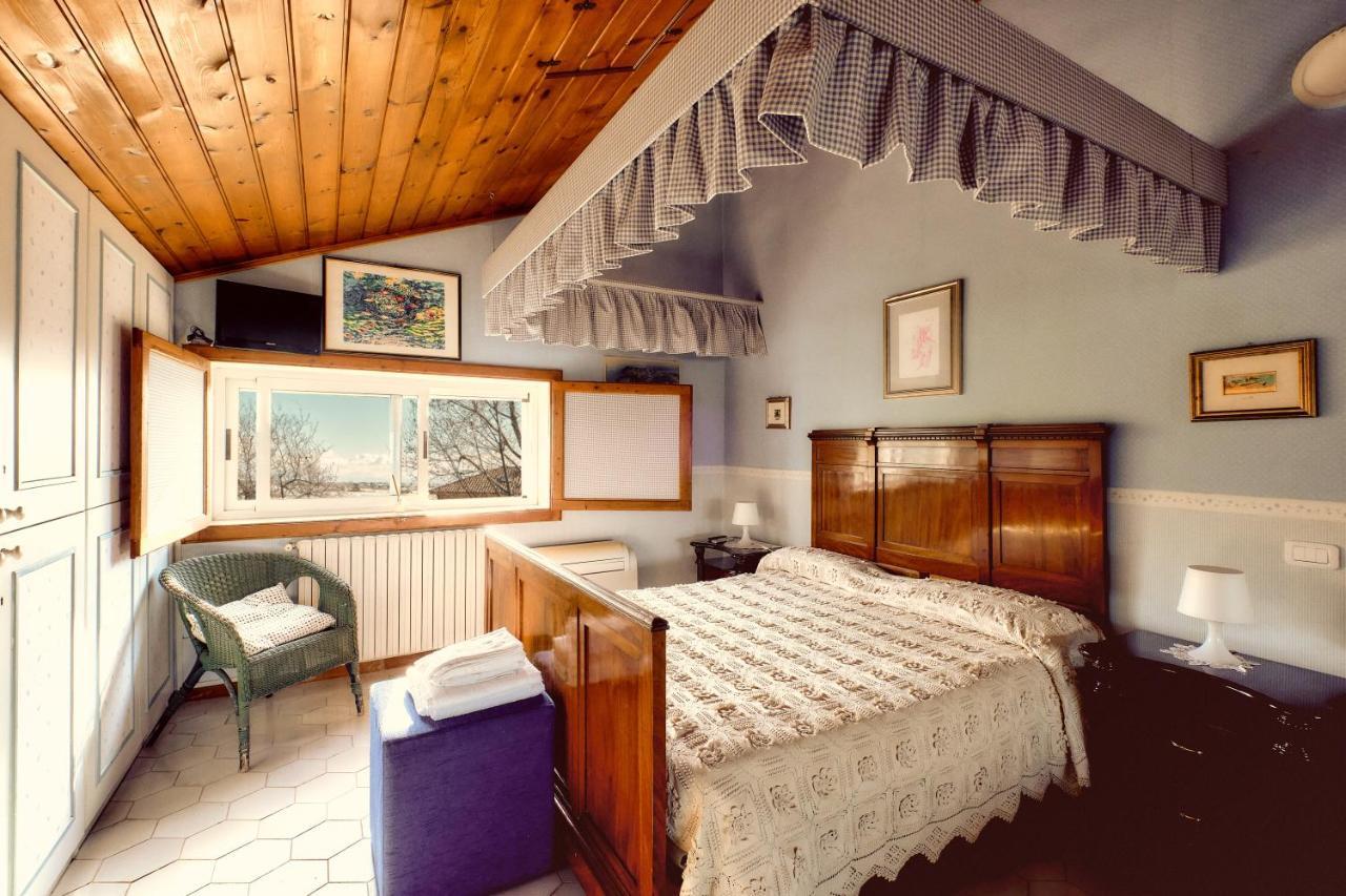 Casa Consalvo B&B Понтеканьяно Экстерьер фото