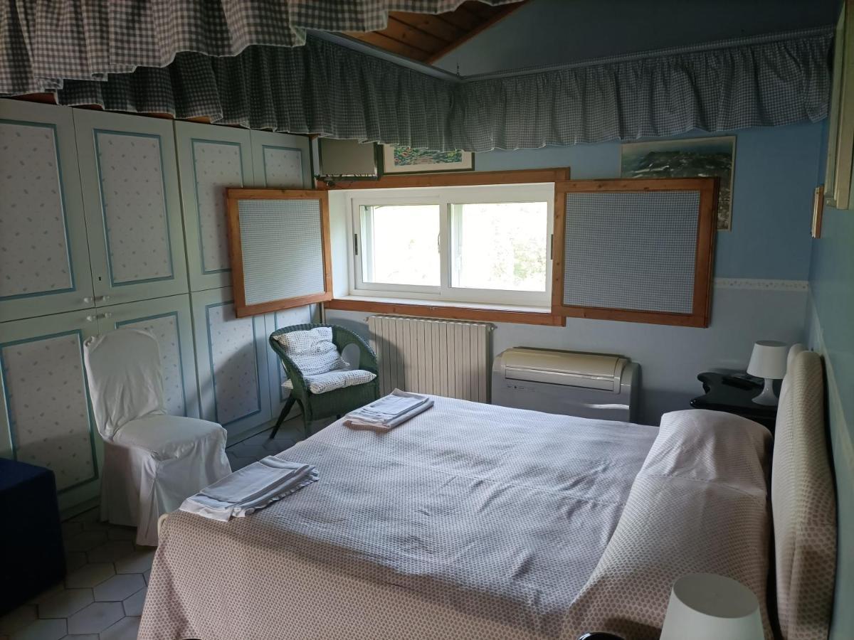 Casa Consalvo B&B Понтеканьяно Экстерьер фото