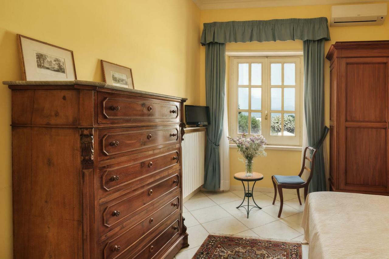 Casa Consalvo B&B Понтеканьяно Экстерьер фото